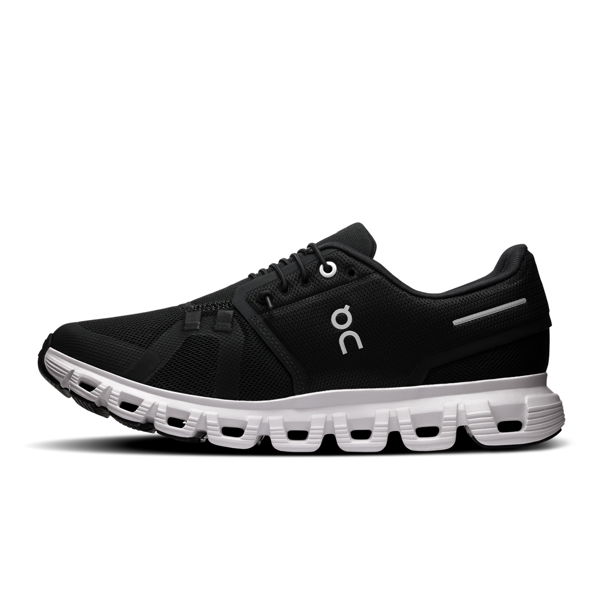 On Running Women's Cloud 6 Wide in Black/White