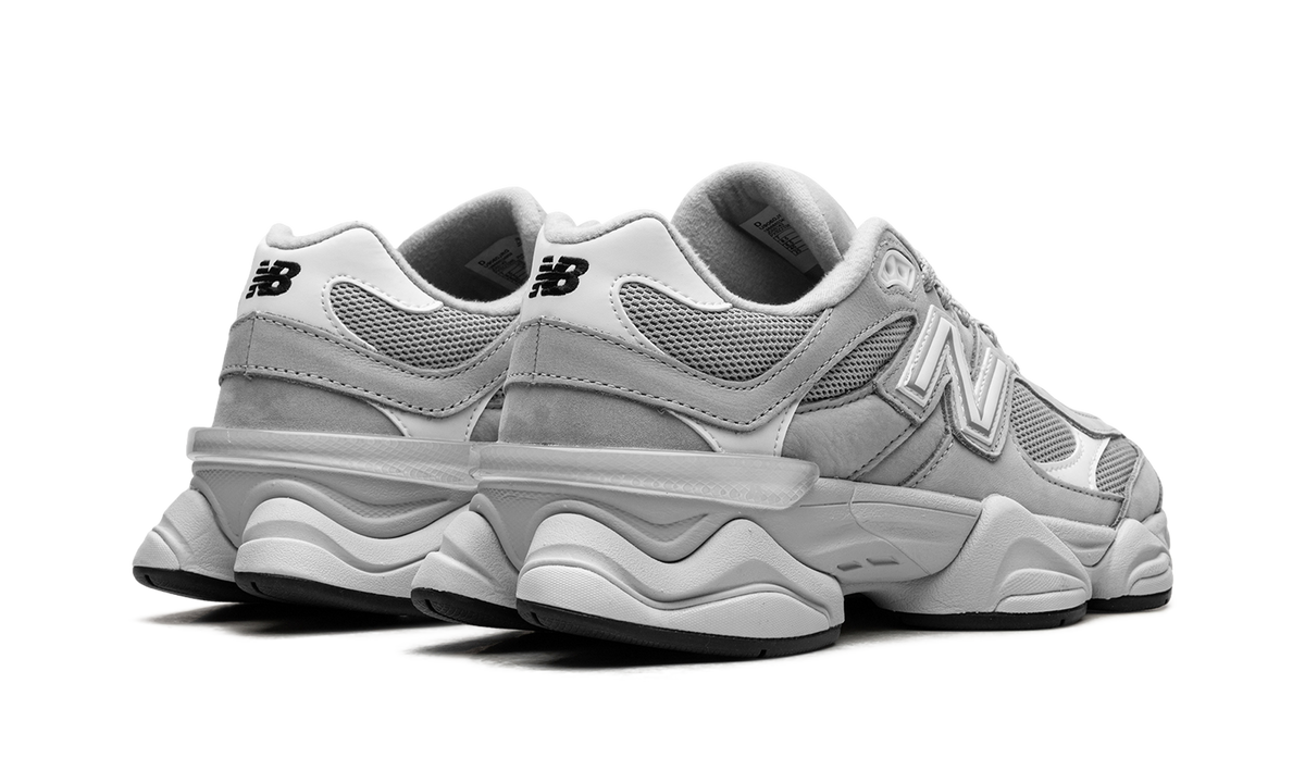9060 "Silver Metallic Grey" U9060JRG